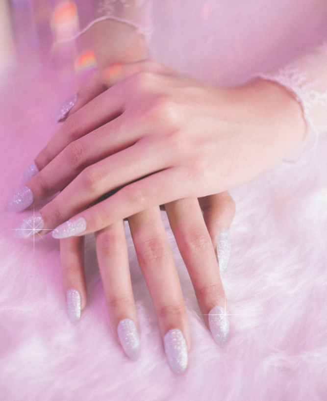20 Stunning Summer Nail Ideas You’ll Love